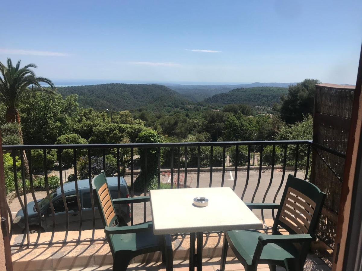 Les Belles Terrasses Hotel Tourrettes-sur-Loup Luaran gambar